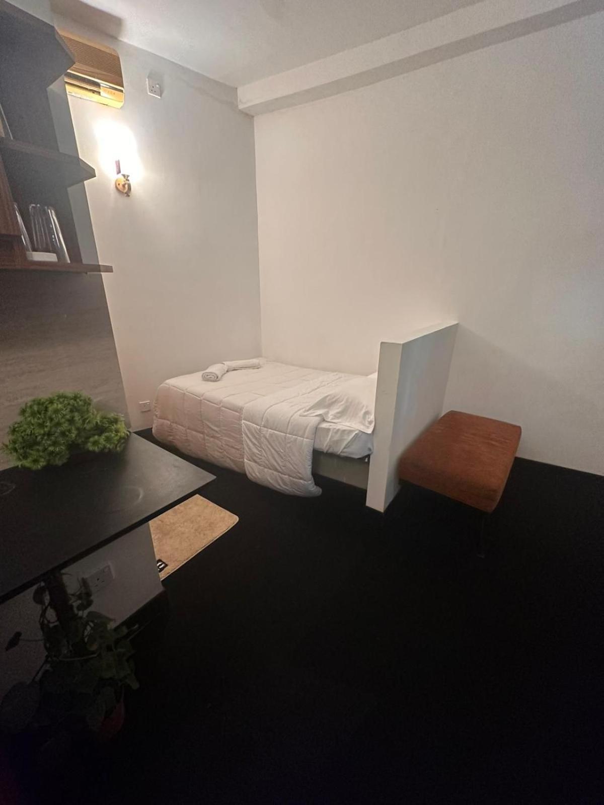 Sera 86 Airport Transit Apartment *